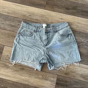 light wash denim shorts